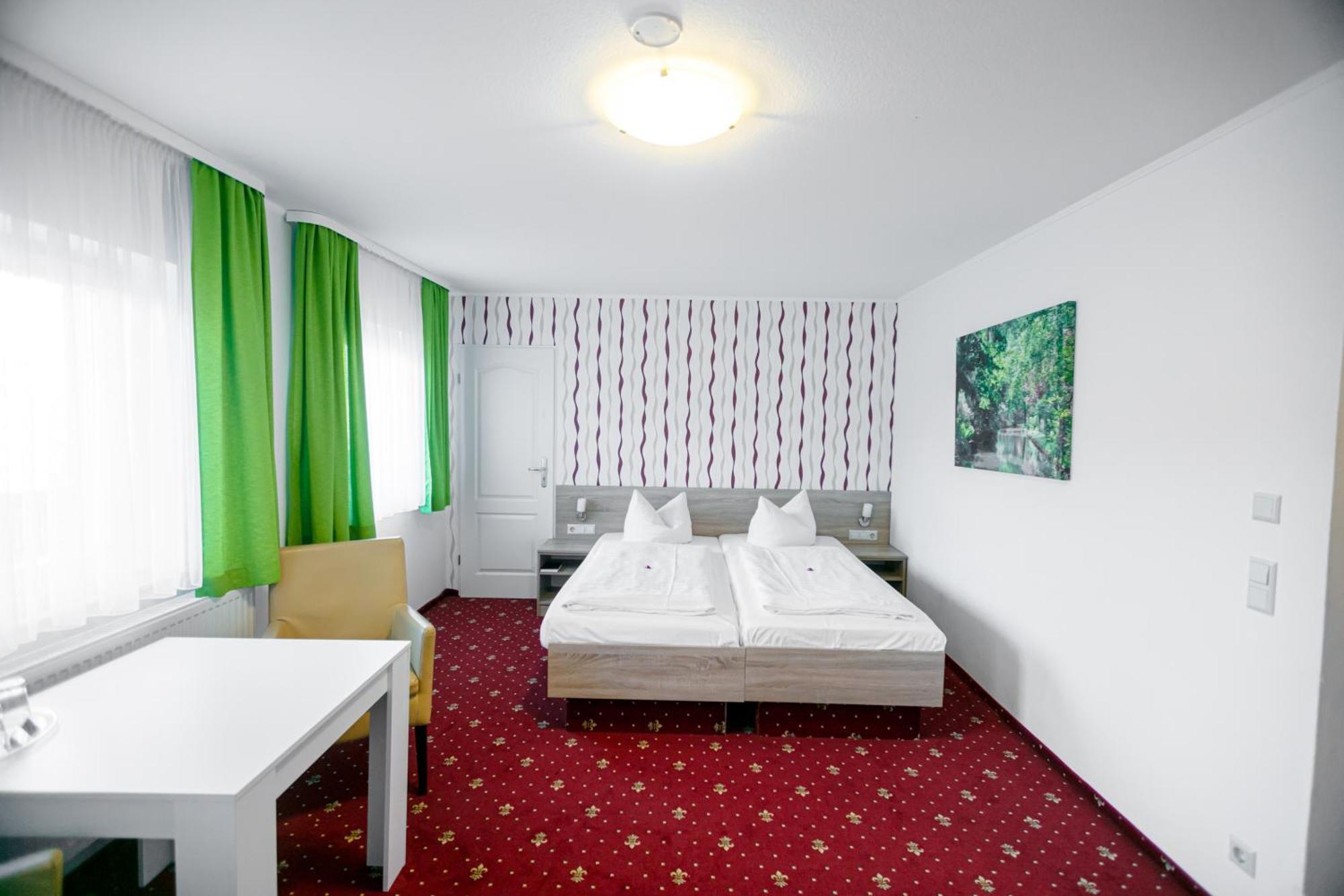 Hotel Zum Goldenen Loewen Peitz Екстер'єр фото