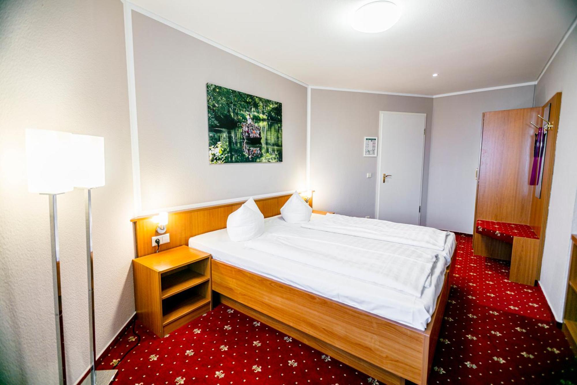 Hotel Zum Goldenen Loewen Peitz Екстер'єр фото