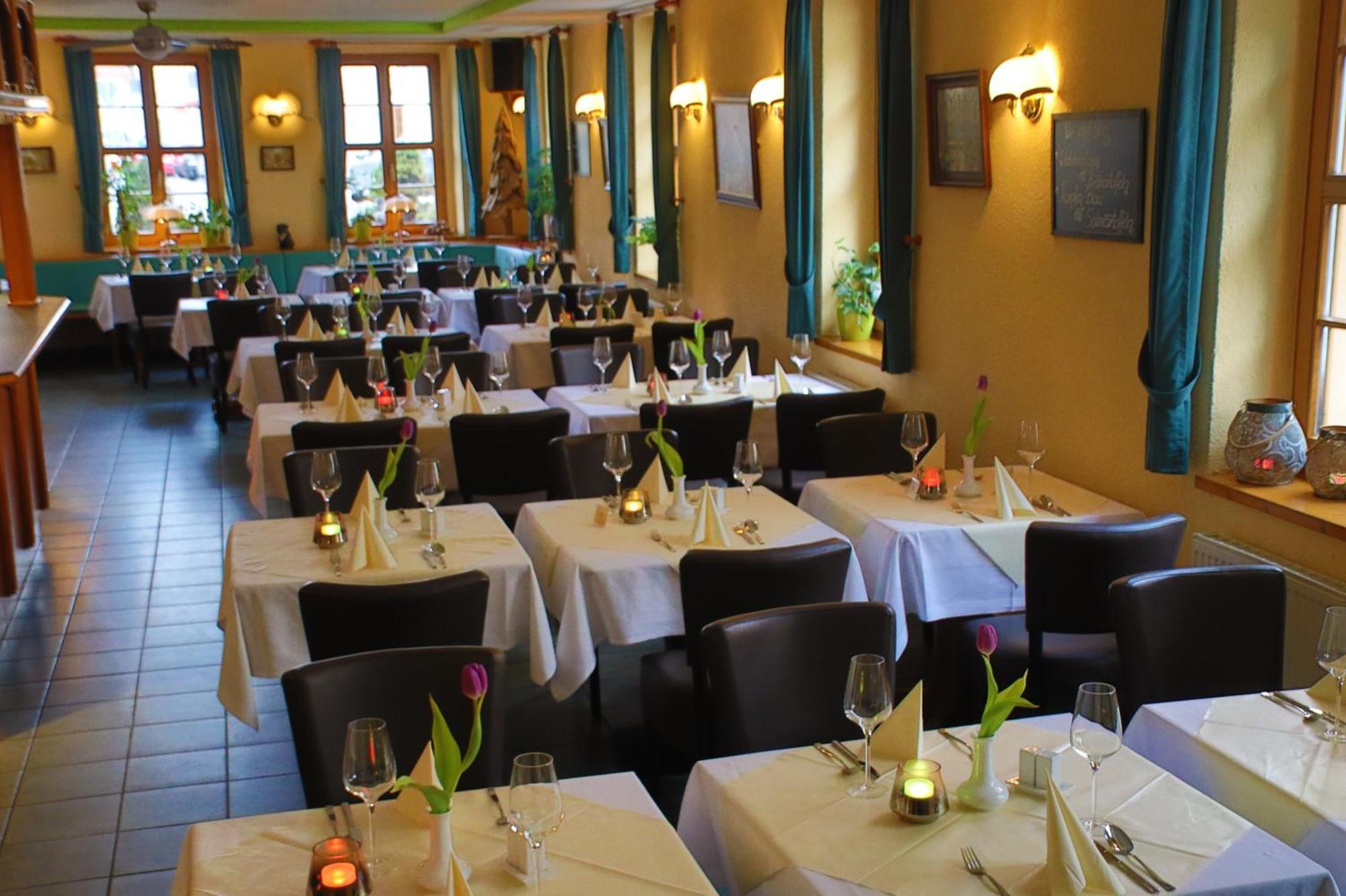 Hotel Zum Goldenen Loewen Peitz Екстер'єр фото