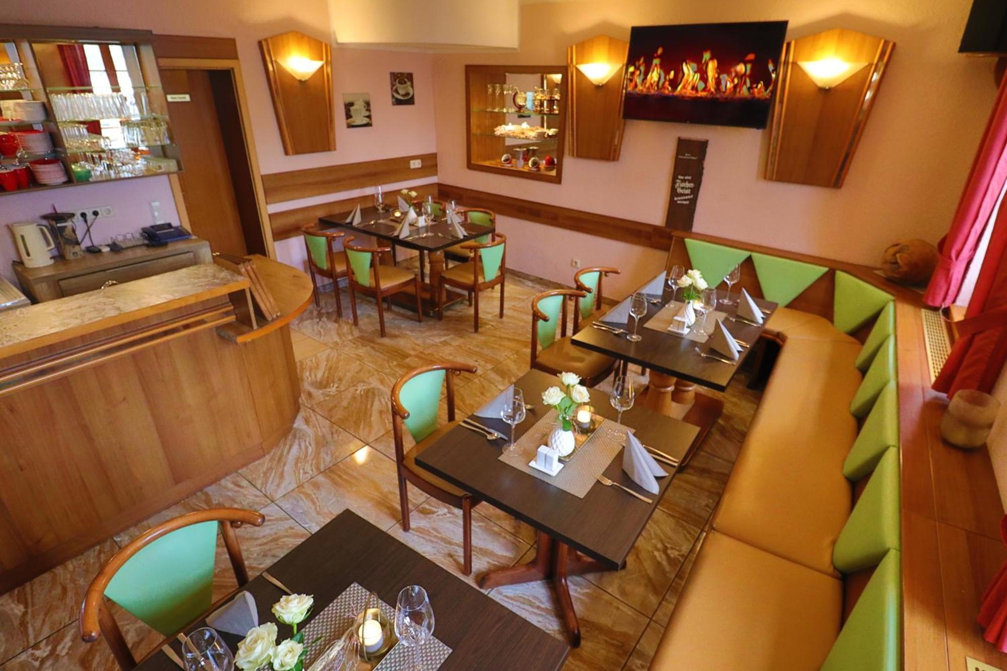 Hotel Zum Goldenen Loewen Peitz Екстер'єр фото